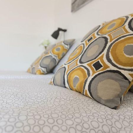 Studio Apartman Comodo Zagreb Bagian luar foto