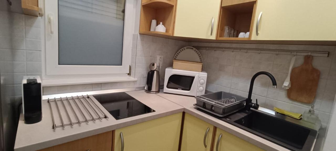 Studio Apartman Comodo Zagreb Bagian luar foto