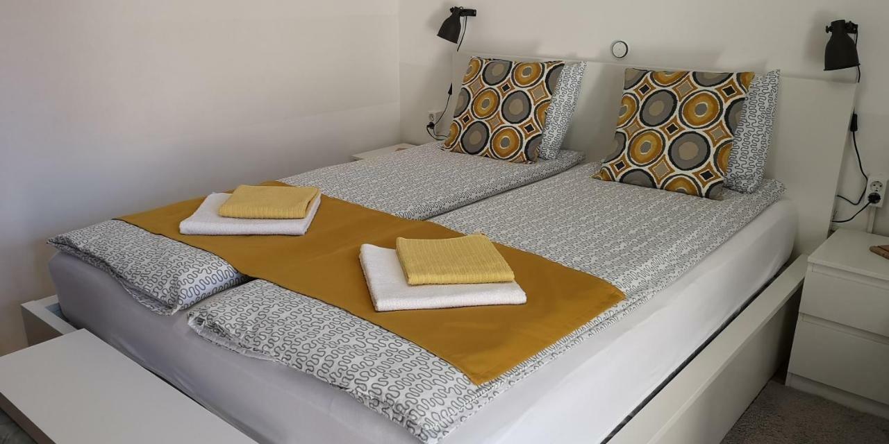 Studio Apartman Comodo Zagreb Bagian luar foto