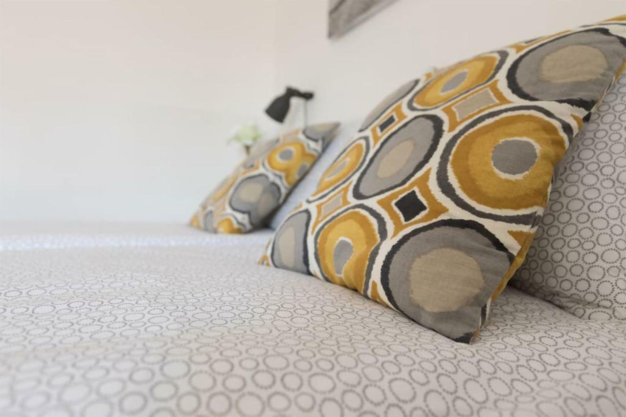 Studio Apartman Comodo Zagreb Bagian luar foto